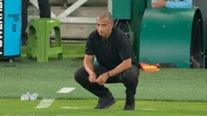 Técnico da Tunísia pode deixar o cargo após goleada na Copa do Mundo
