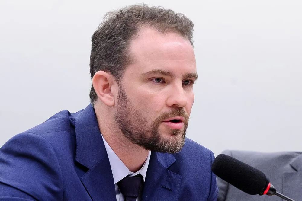 min-fazenda-dario-durigan-renatoataujo-camarados-deputados-2